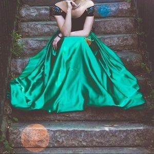 Sherri Hill prom dress